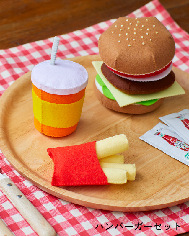 おつま　フェルトおままごと　ままごと　たこ焼き　食パン　ハンバーガー他 たくさんあそぼう！フェルトでつくるおままごと – vomarjeu